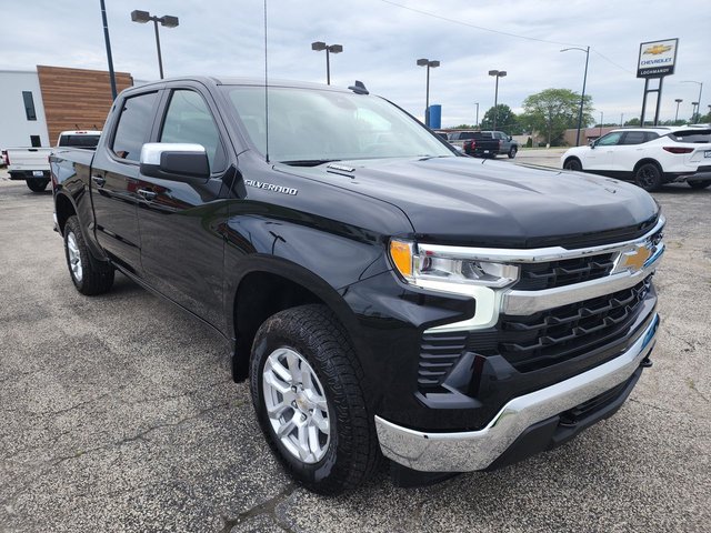 New 2026 Chevrolet Silverado 1500 LT (2FL)