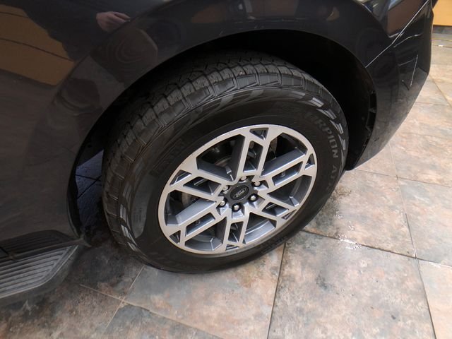 Used 2025 Gray Metallic Ford Active image 9