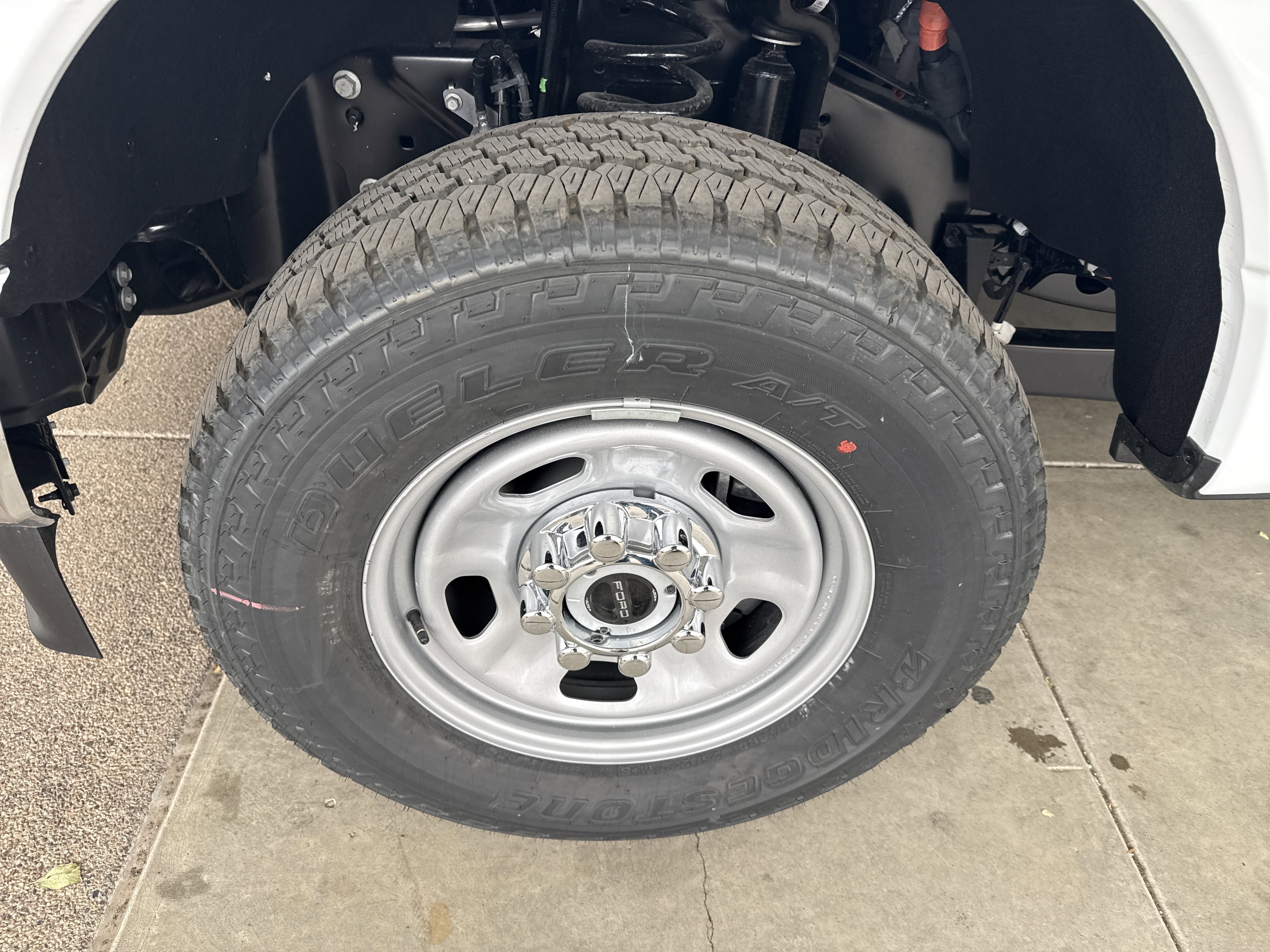 2026 Ford F-350 Super Duty XL - Photo 9