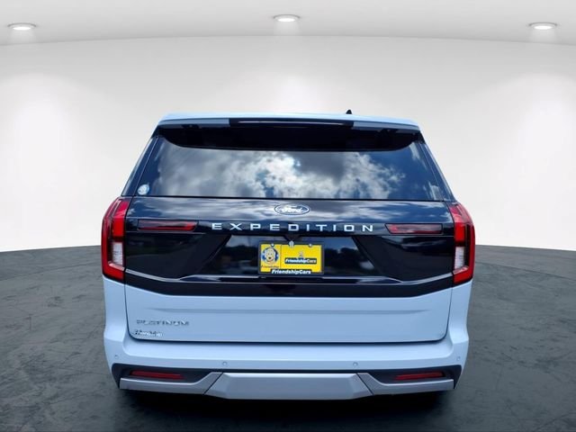 Used 2025 Silver Ford Platinum image 10