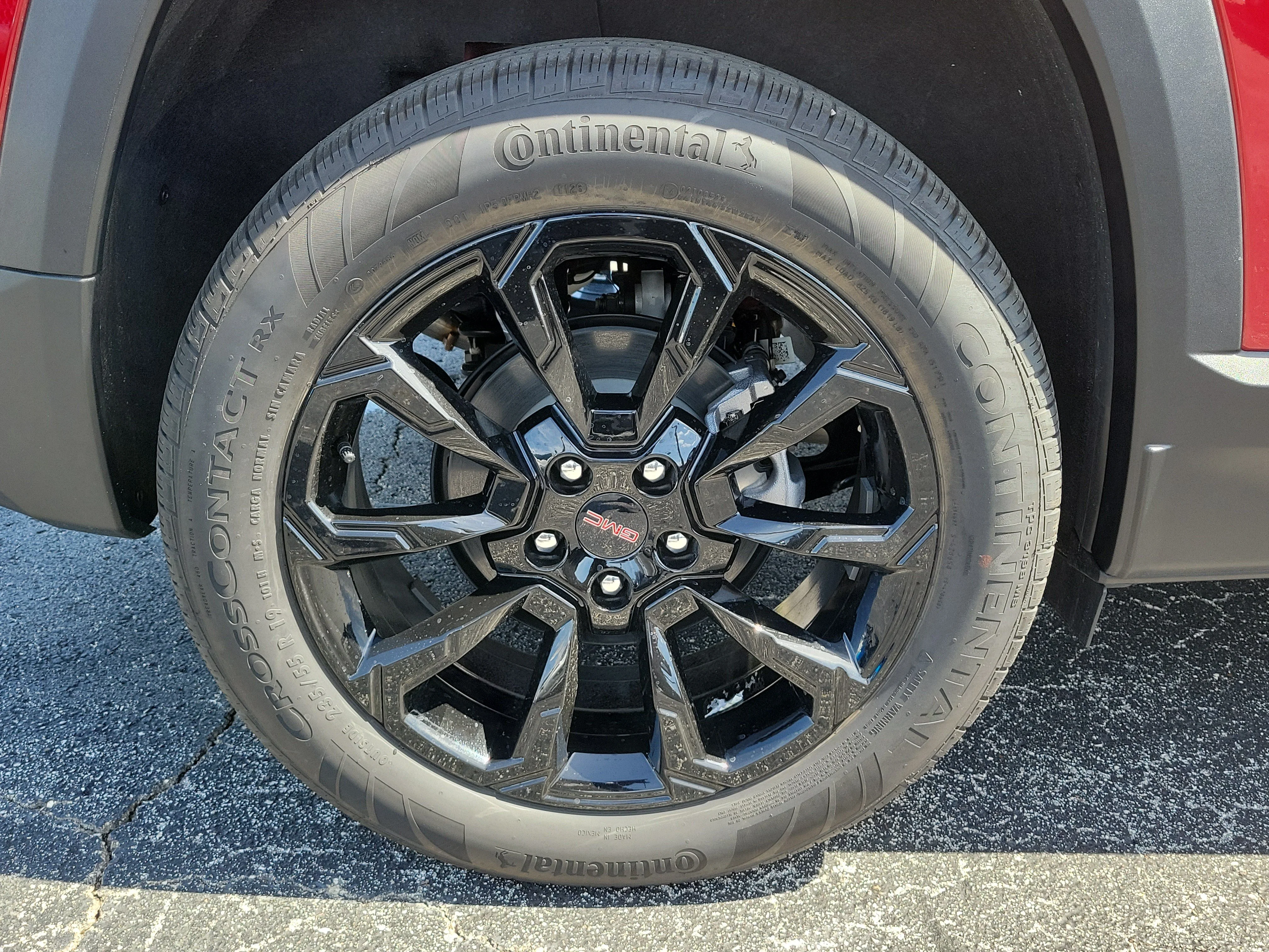 Used 2026 Volcanic Red Tintcoat GMC FWD Elevation image 9