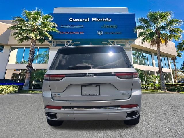 Certified Used 2024 Silver Jeep Overland 4xe image 6