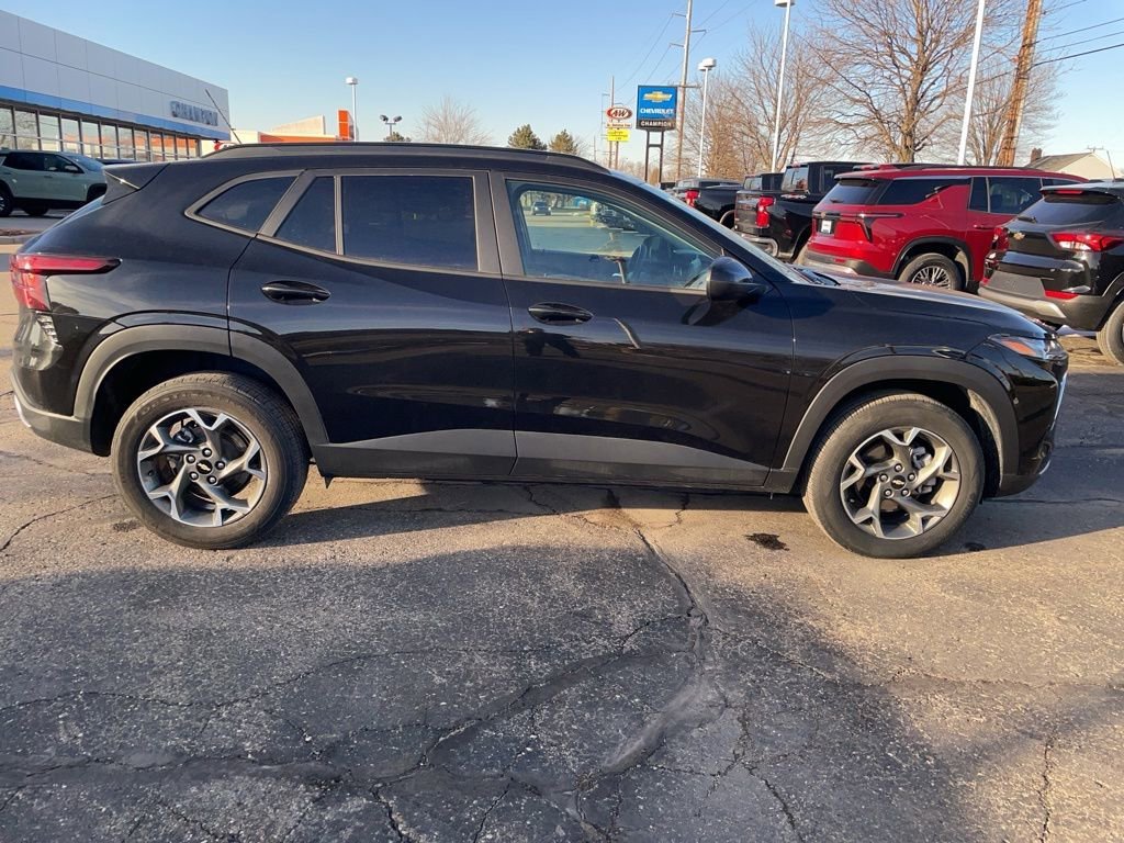 Certified 2025 Chevrolet Trax LT with VIN KL77LHEP9SC242391 for sale in Fowlerville, MI