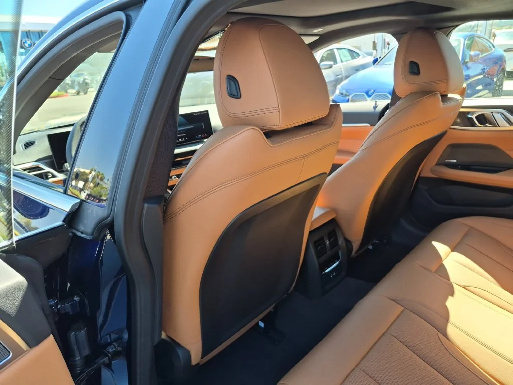 New 2026 Blue BMW eDrive40 image 36