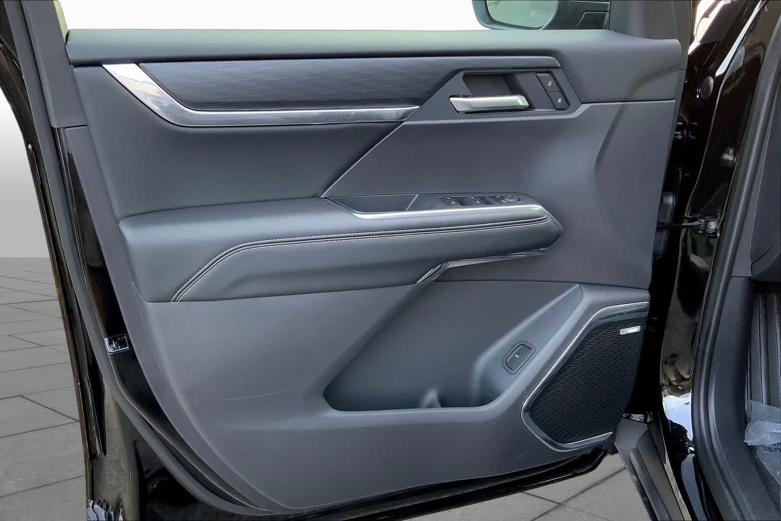 2025 GMC Acadia Elevation - Photo 10