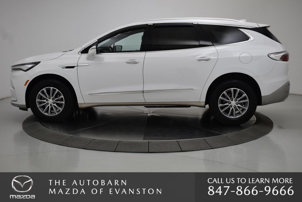 Used 2022 Summit White Buick Essence image 17