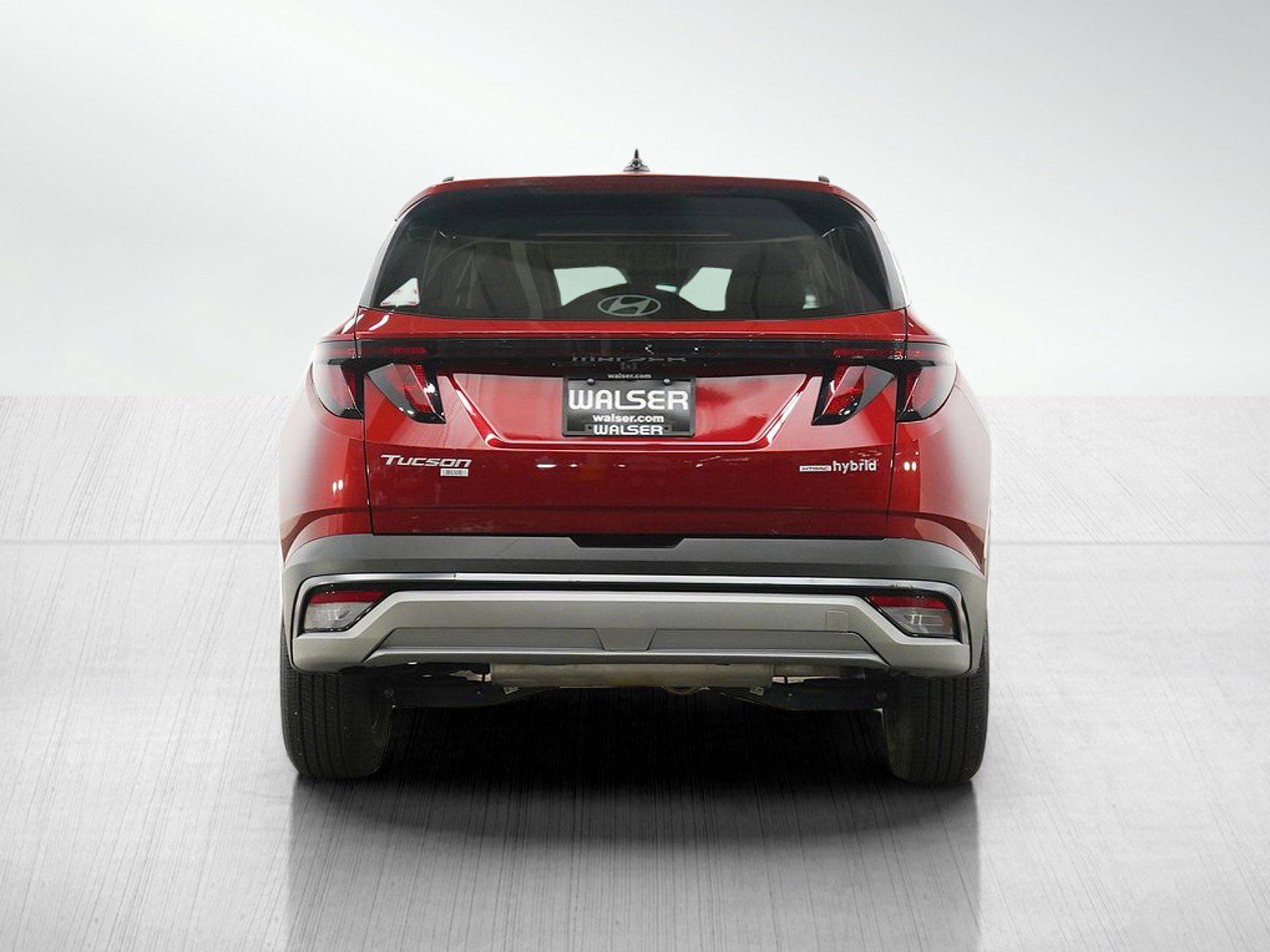 Used 2025 Ultimate Red Hyundai Blue AWD image 4