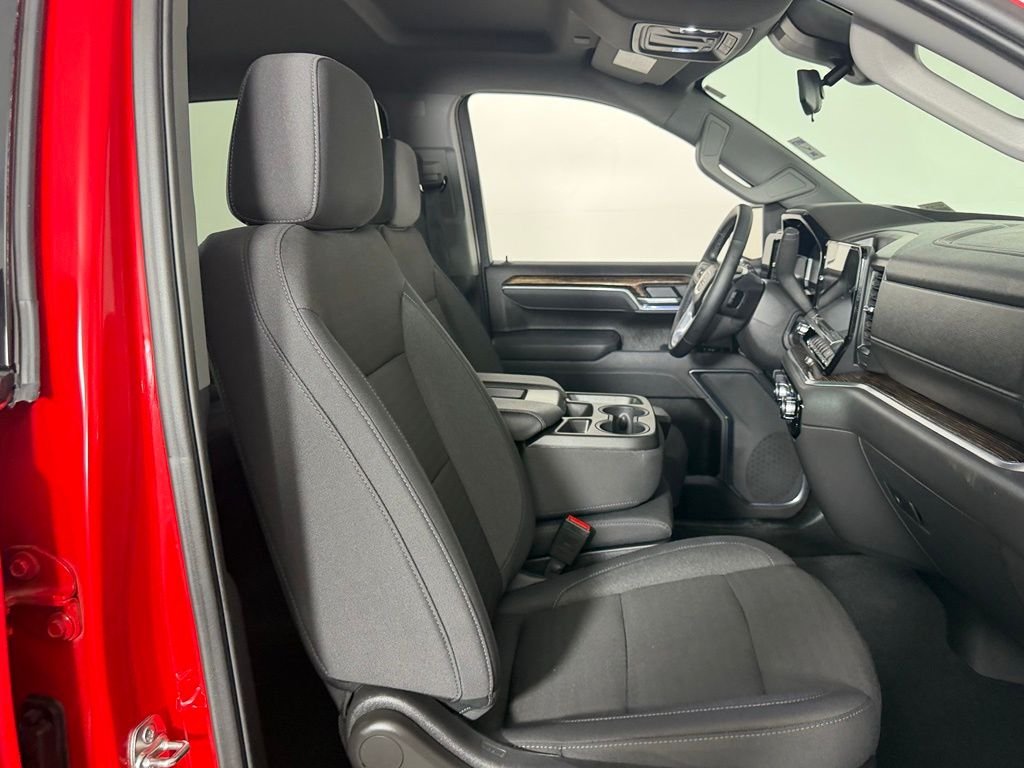 Certified Used 2025 Red GMC Elevation image 31