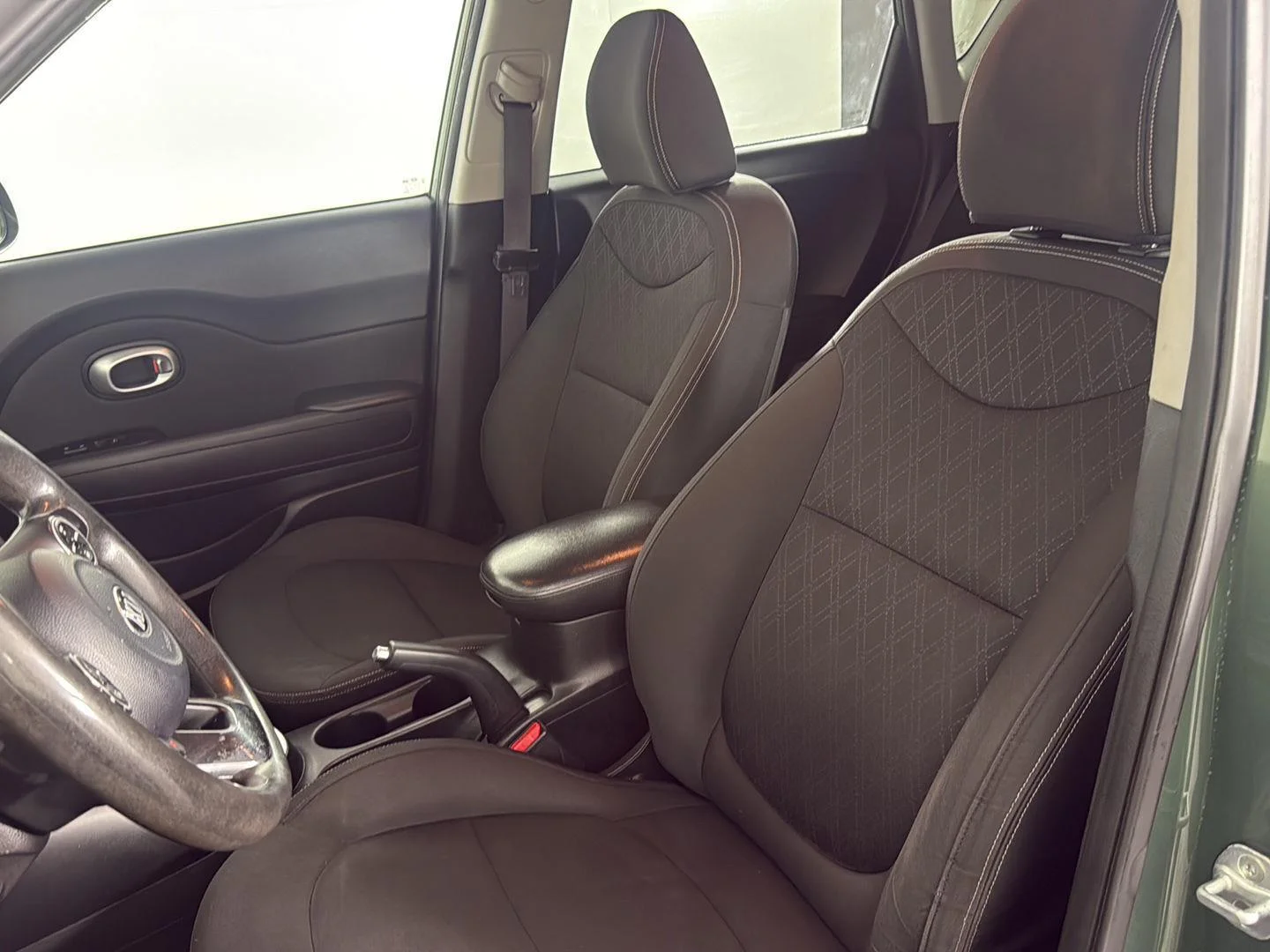 Used 2014 Kale Green Kia Base image 17