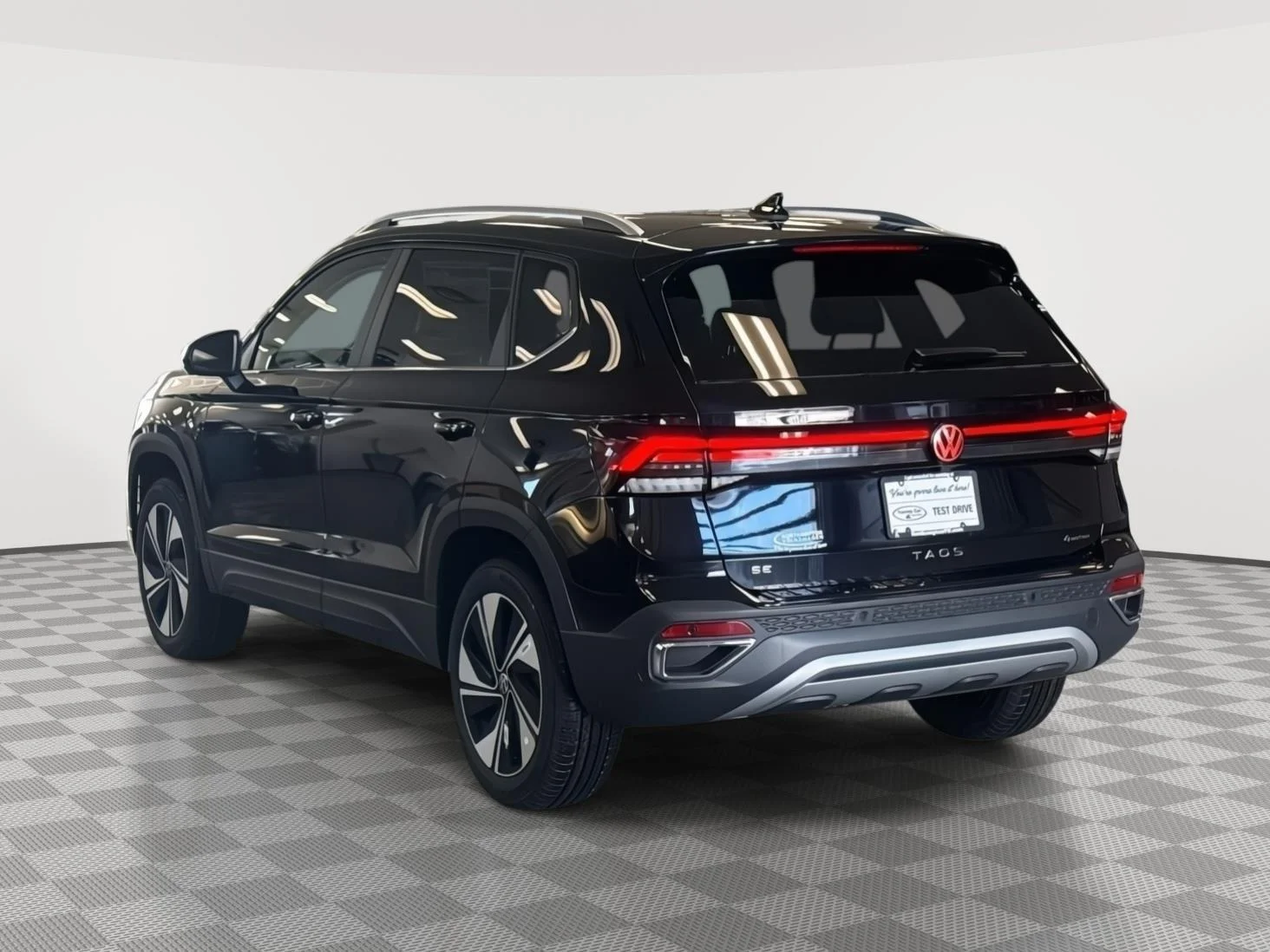 New 2026 Deep Black Pearl Volkswagen SE image 8