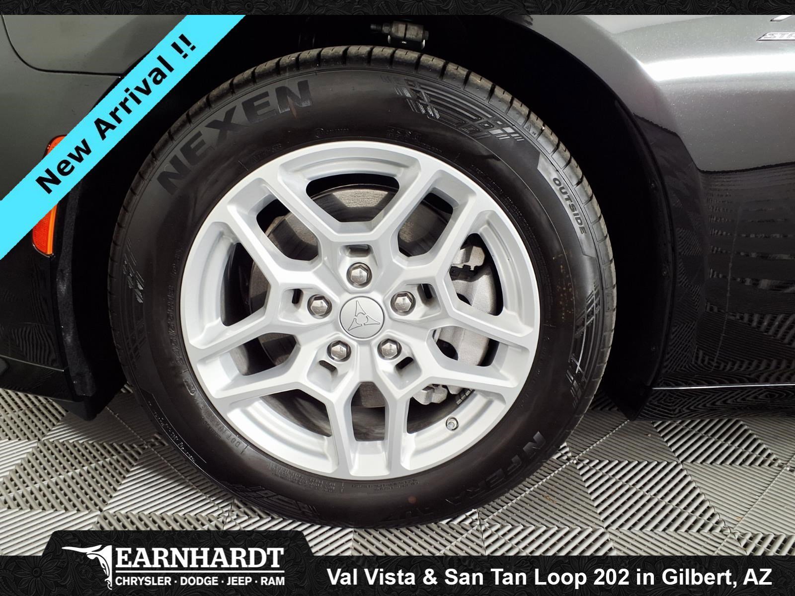 2025 Dodge Charger Daytona R/T - Photo 7