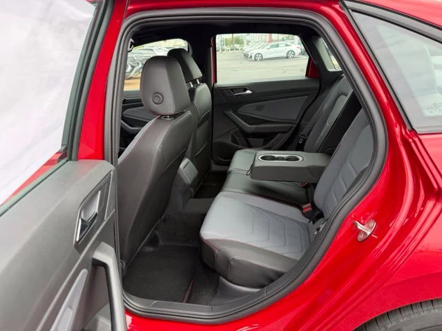 New 2027 Kings Red W/Deep Black Roof Volkswagen 2.0T Autobahn image 9