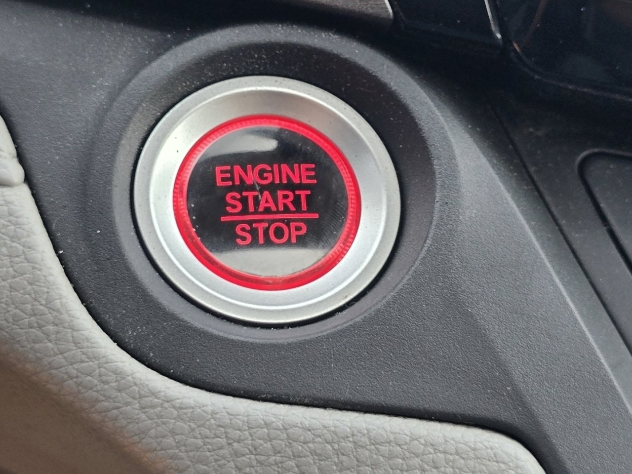 Used 2020 Blue Honda EX-L image 29