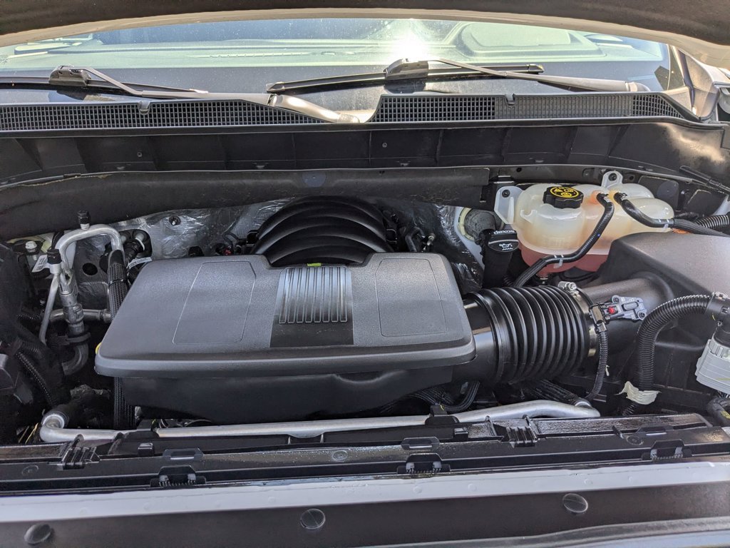 Used 2022 Summit White Chevrolet LT image 30