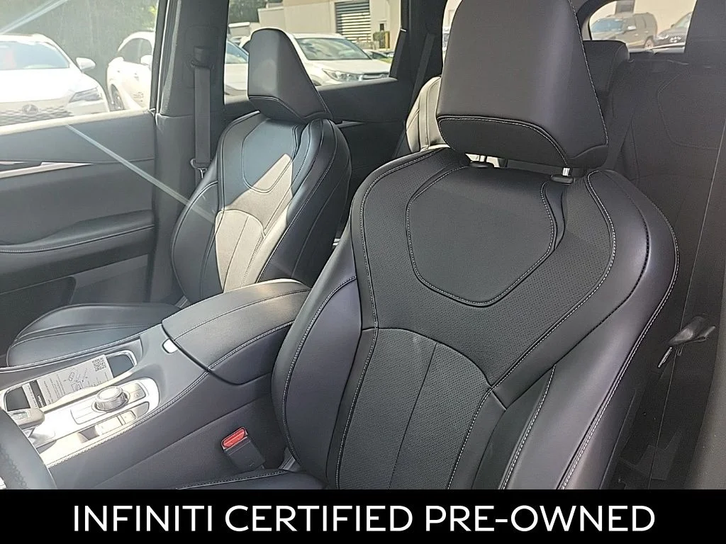 Certified Used 2025 Graphite Shadow INFINITI PURE image 6