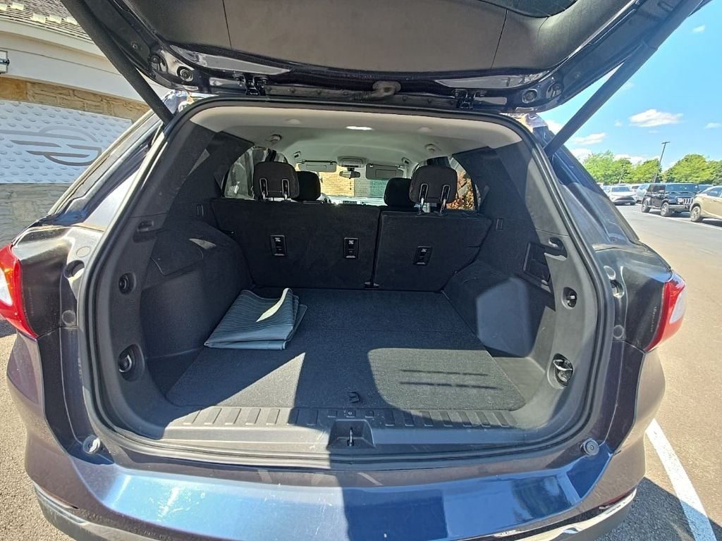 Used 2019 Storm Blue Metallic Chevrolet LT image 8