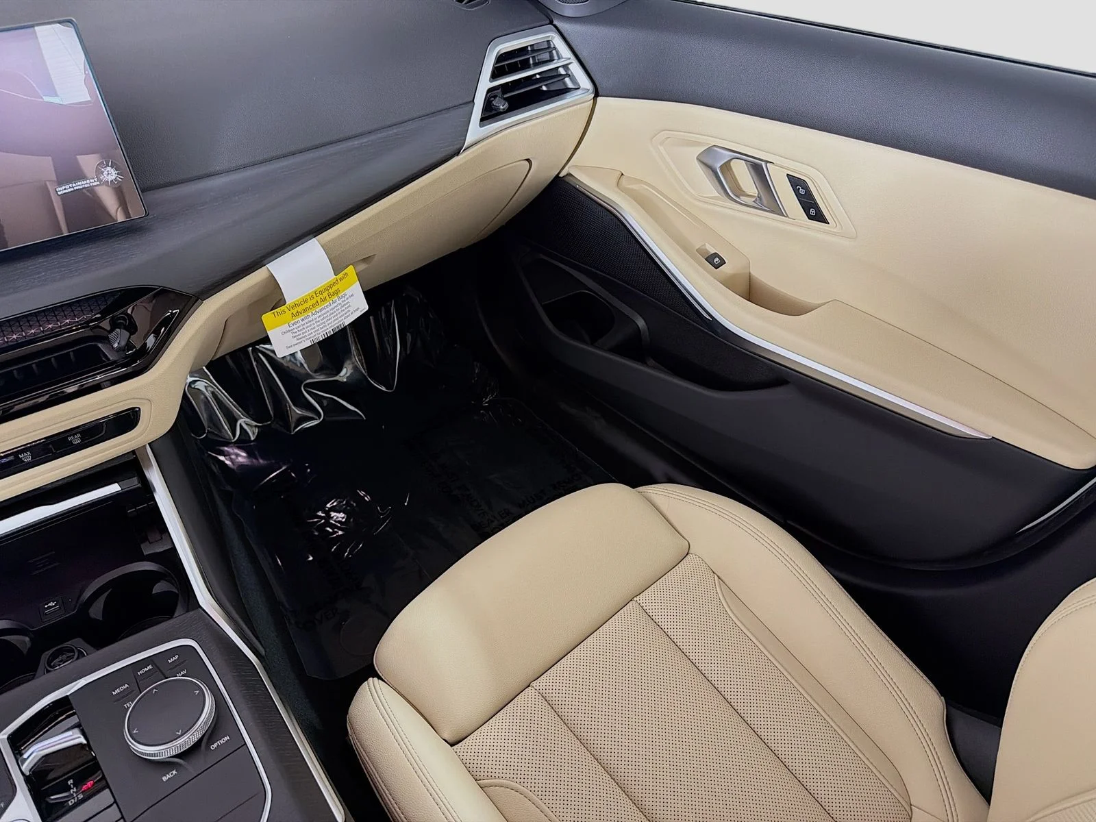 New 2026 Mineral White Metallic BMW 330i image 24