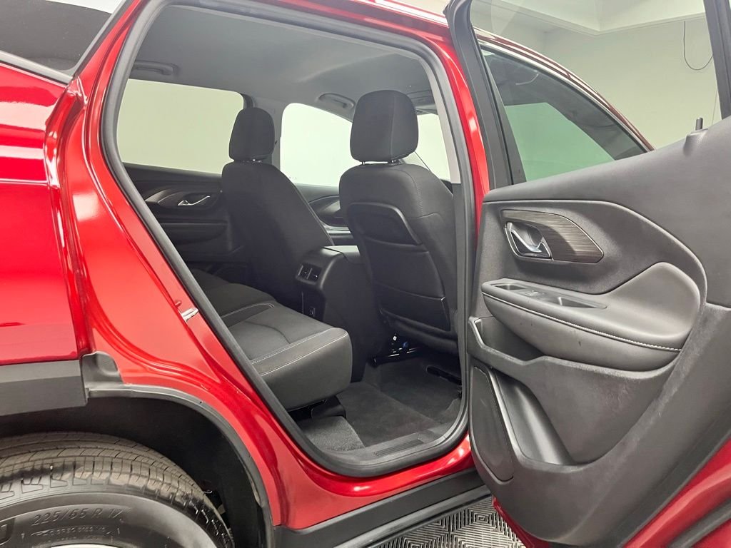 Used 2023 Volcanic Red GMC SLE image 34