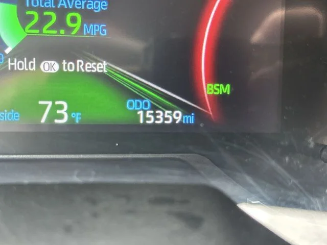 2024 Toyota RAV4 XLE - Photo 15
