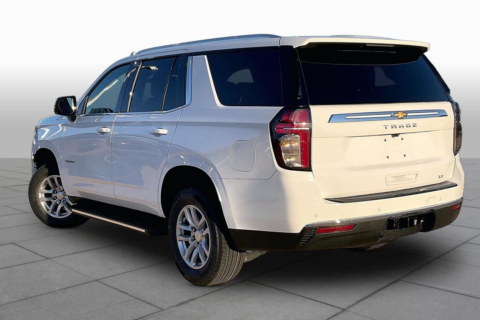 Used 2022 Summit White Chevrolet LT image 12