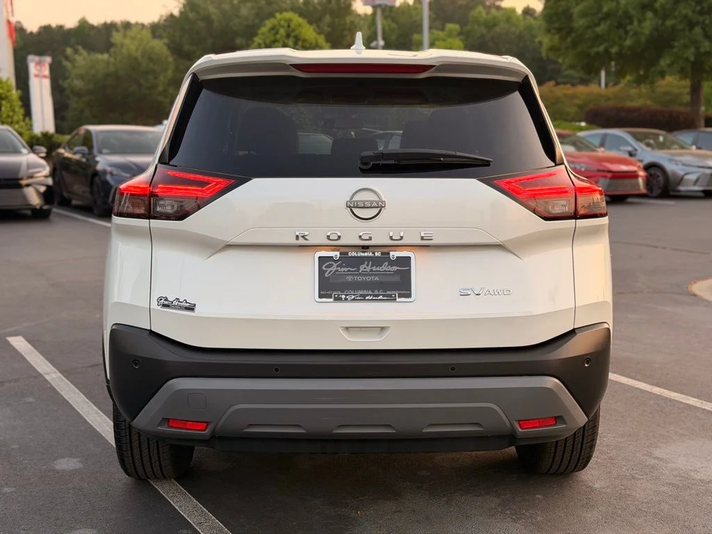 Used 2023 White Nissan SV image 11