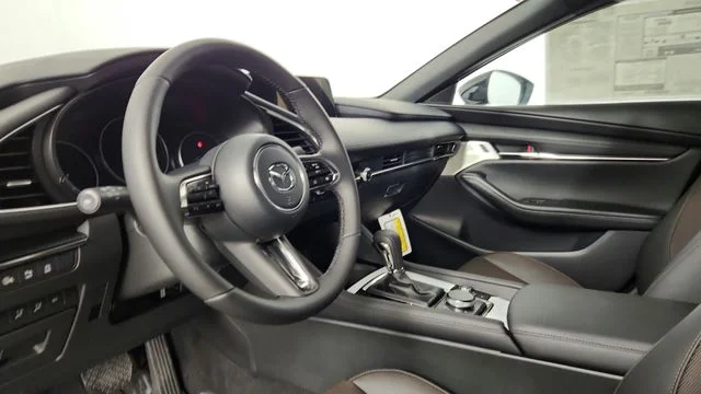 2025 Mazda Mazda3 Turbo Premium Plus - Photo 12