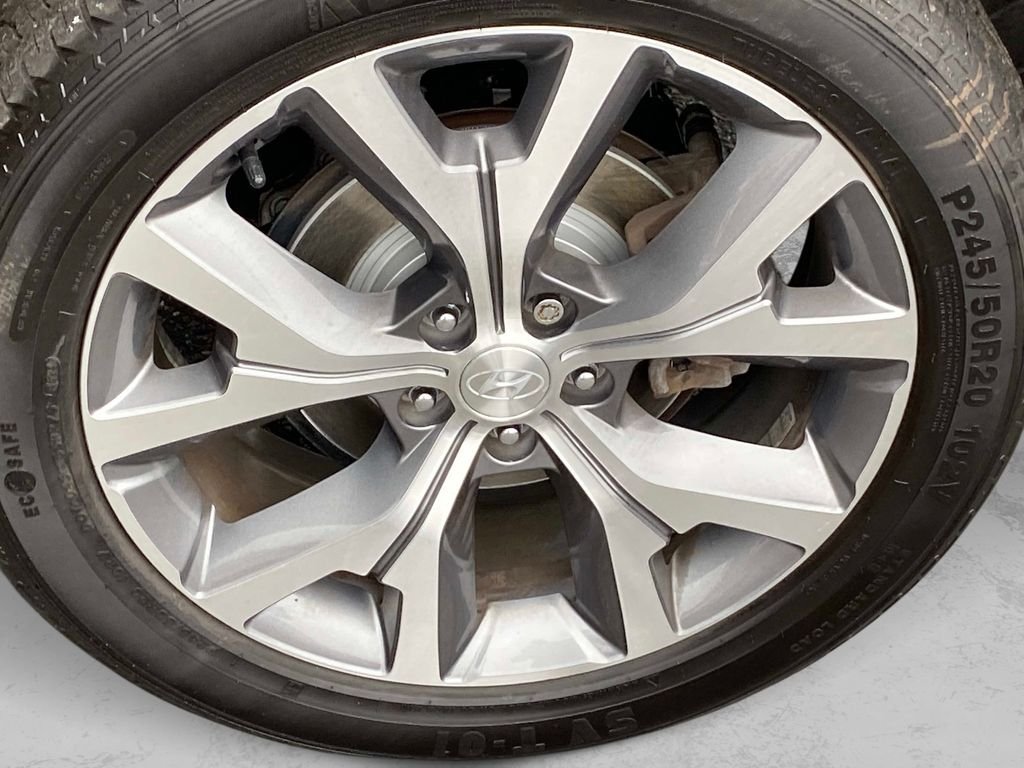 Used 2021 Gray Hyundai SEL image 29