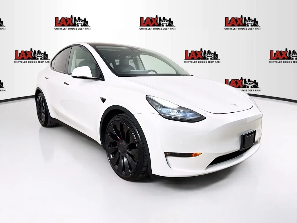 Used 2022 White Tesla Performance image 1