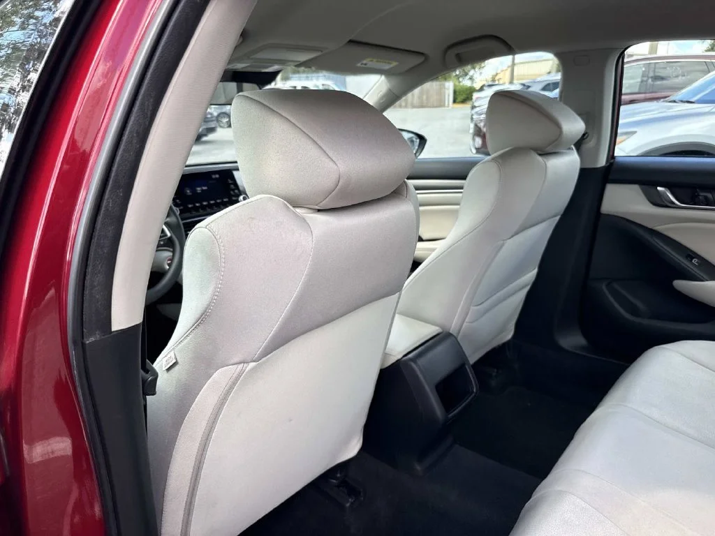 Used 2020  Honda LX image 13
