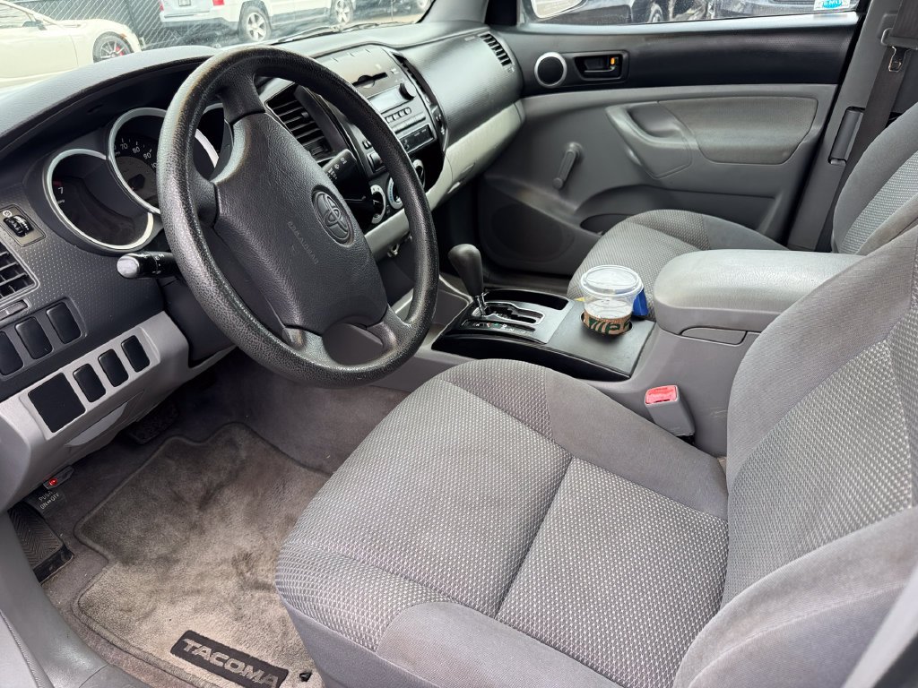 Used 2008 Silver Toyota Base image 8