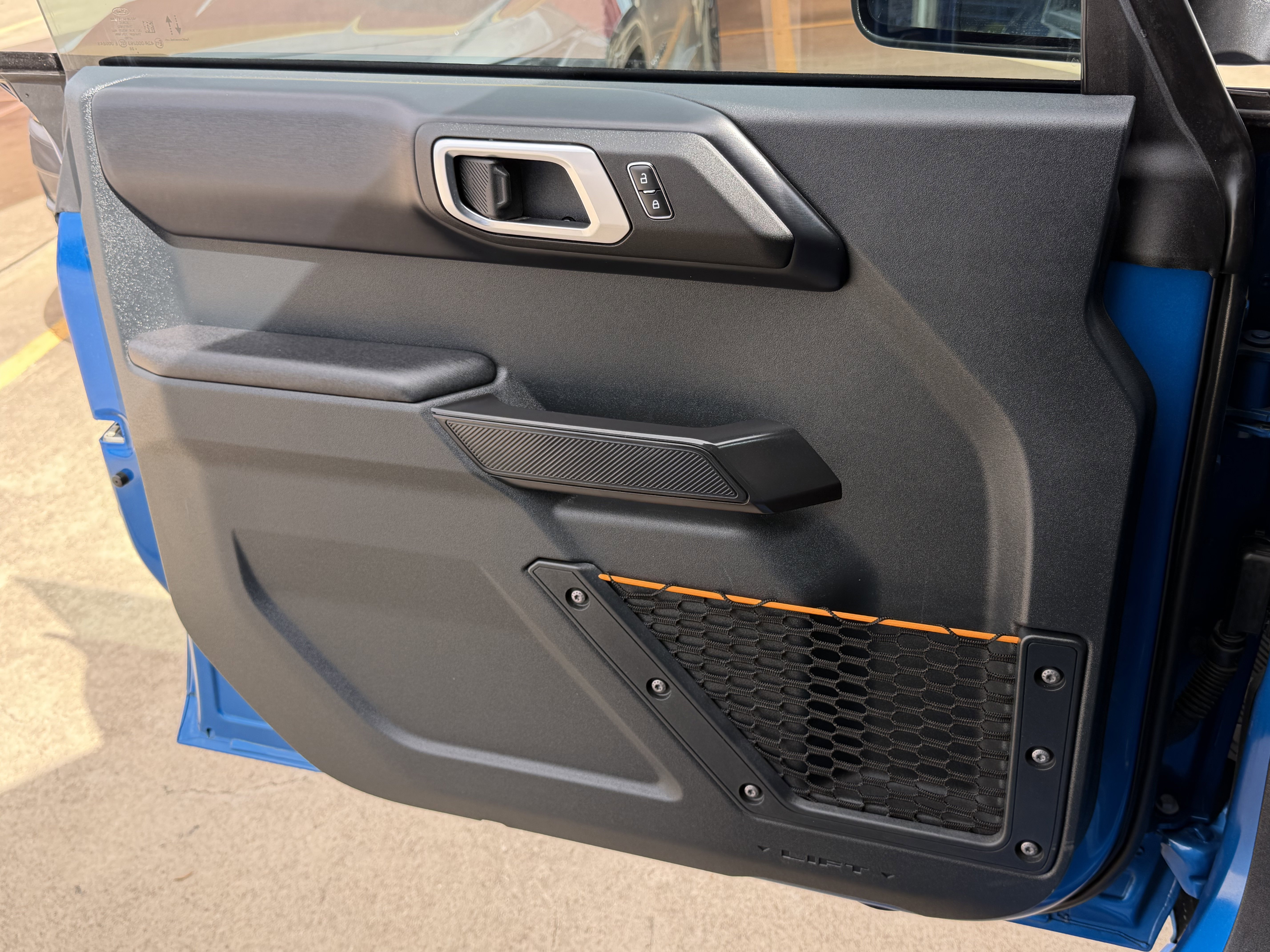 Used 2024 Velocity Blue Metallic Ford Badlands image 25