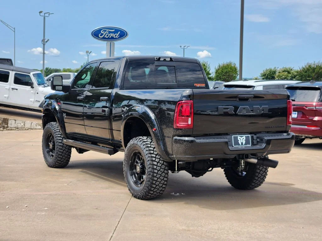 New 2026 Diamond Black Crystal Pearl-Coat Exterior Paint RAM Big Horn Rocky Ridge image 3
