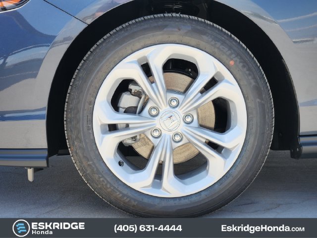 New 2026 Meteorite Gray Metallic Honda LX image 8