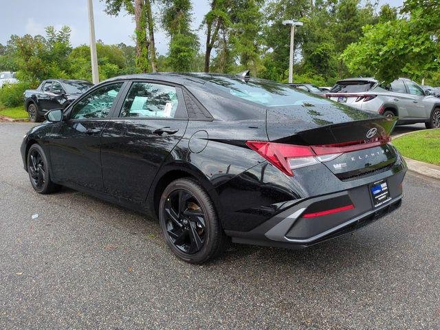 New 2026 Black Hyundai SEL Sport image 7