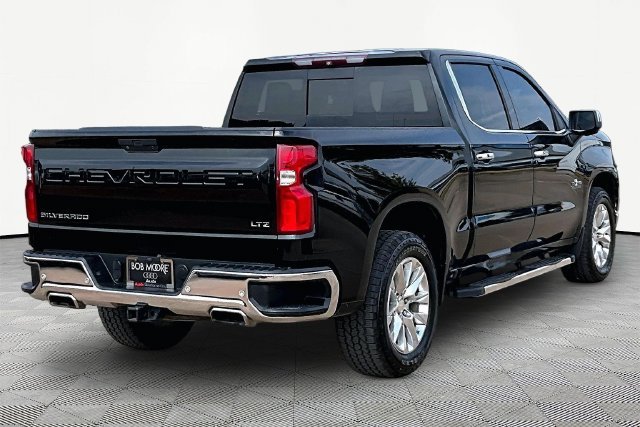 Used 2019 Black Chevrolet LTZ image 2