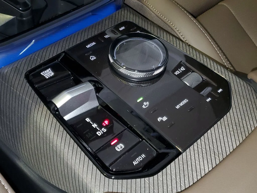 New 2026 Gray BMW 30 xDrive image 25