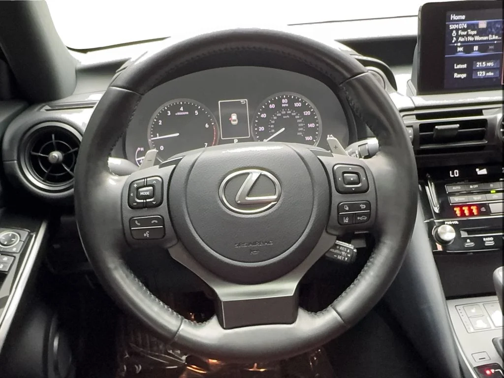 Used 2025 White Lexus 300 image 38
