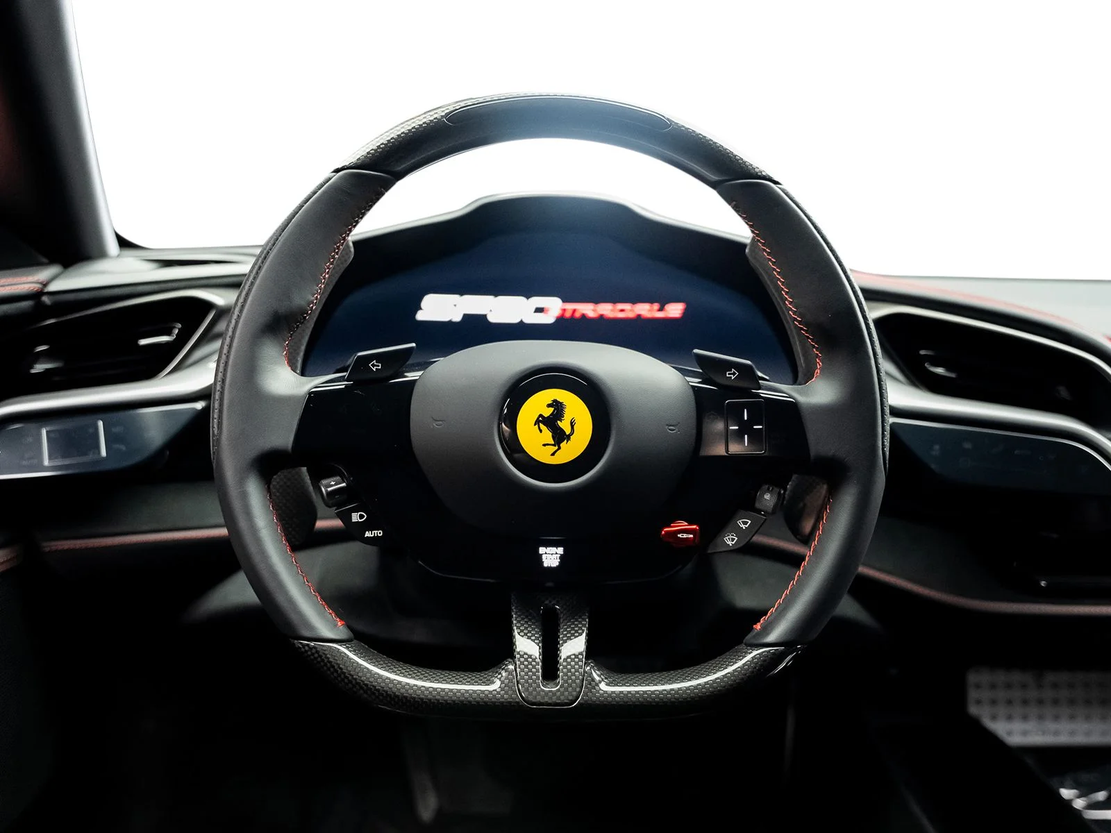 Used 2022 Red Ferrari Base image 4