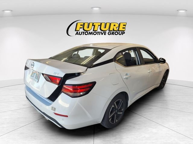 Used 2024 White Nissan SV image 3