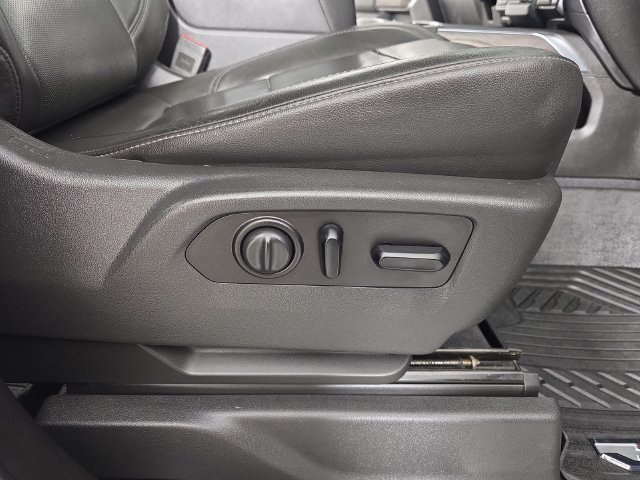 Used 2020 SUMMIT WHITE Chevrolet LTZ image 35