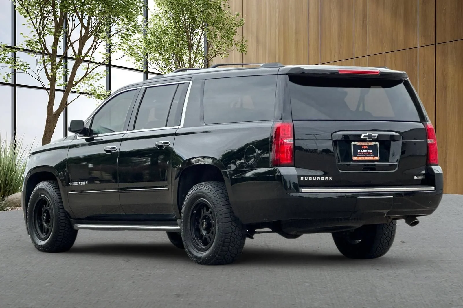Used 2018 BLACK Chevrolet Premier image 6