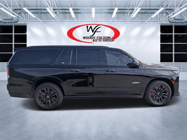 Used 2024 Black Cadillac V-Series image 2
