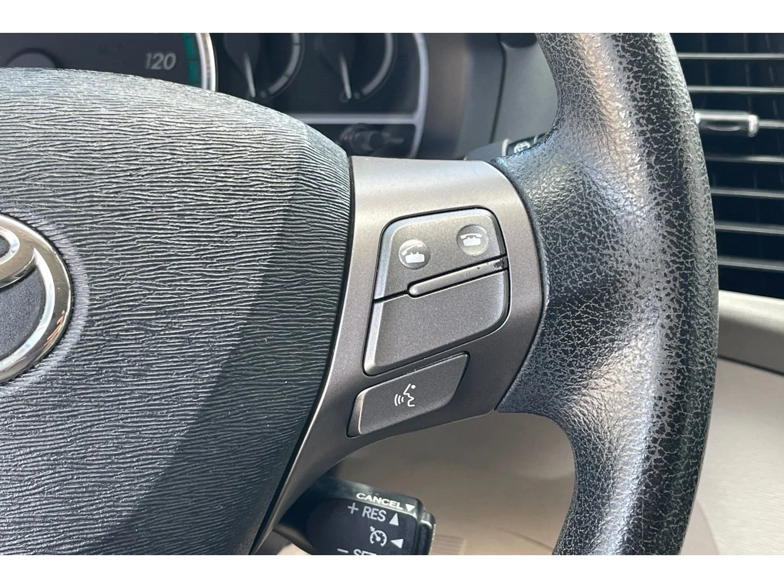 Used 2011 Blizzard Pearl Toyota Base image 34
