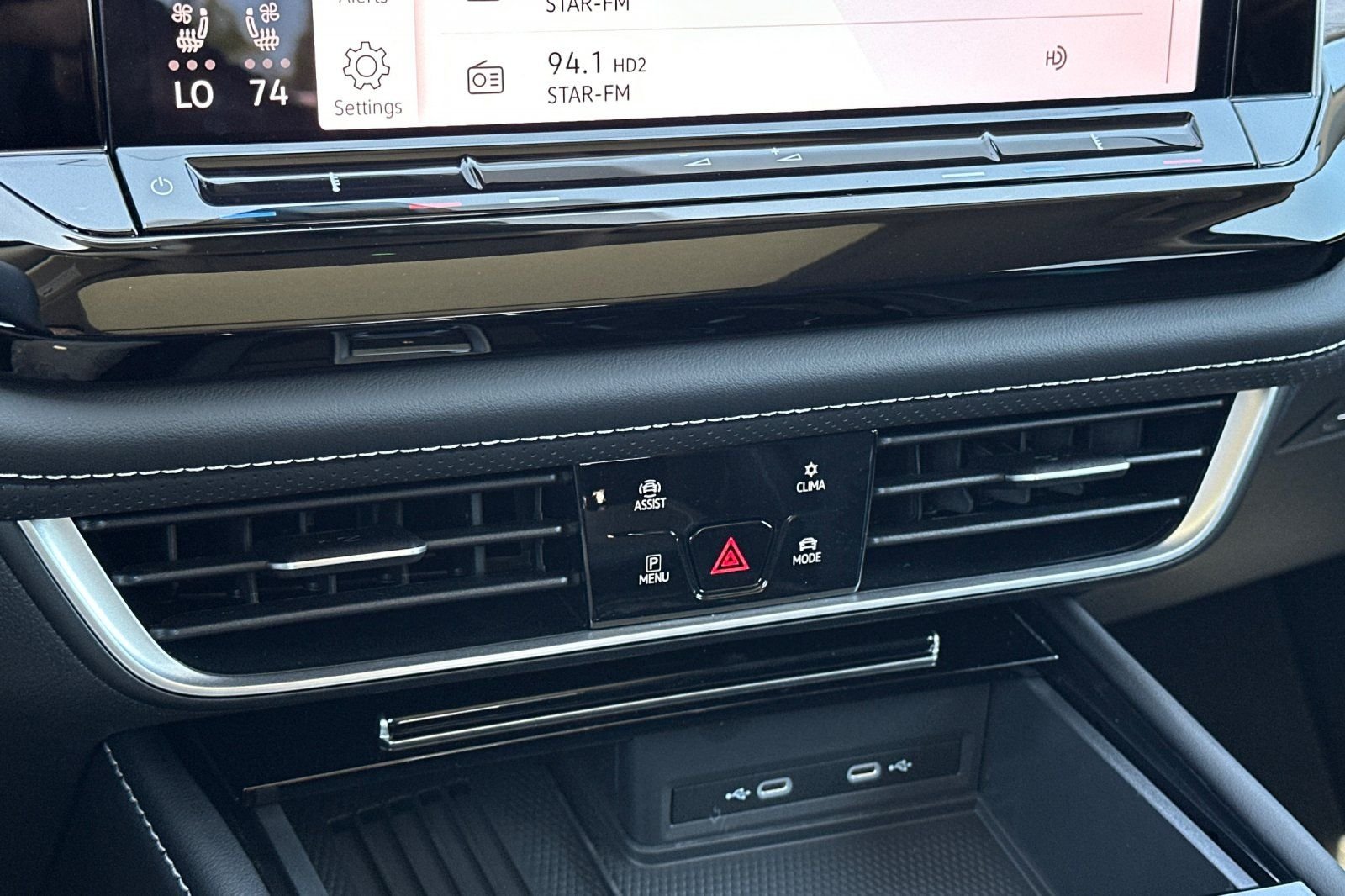 New 2026 Pure Gray Volkswagen SE w/Technology image 21