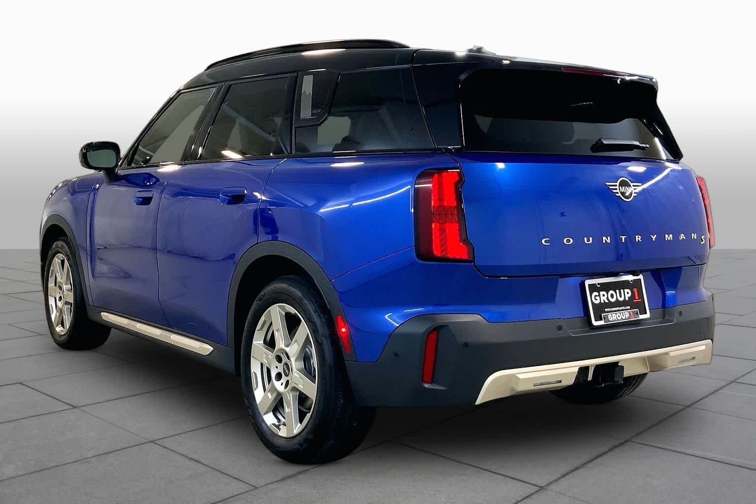 Certified Used 2025 Blazing Blue Metallic MINI SE image 11