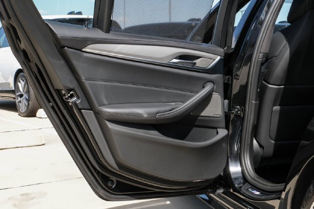 Used 2022 Black BMW Base image 78