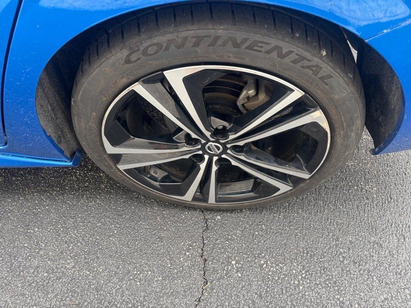 Used 2023 Electric Blue Metallic Nissan SR CVT image 9