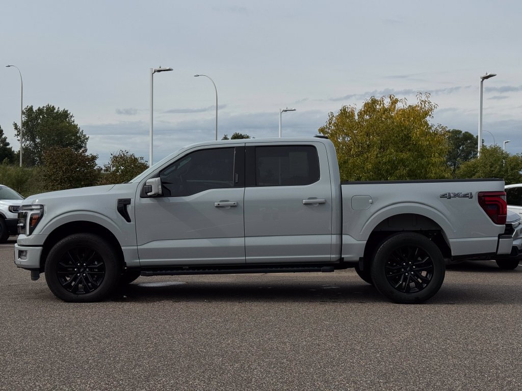 Used 2024 Avalanche Ford Lariat image 7