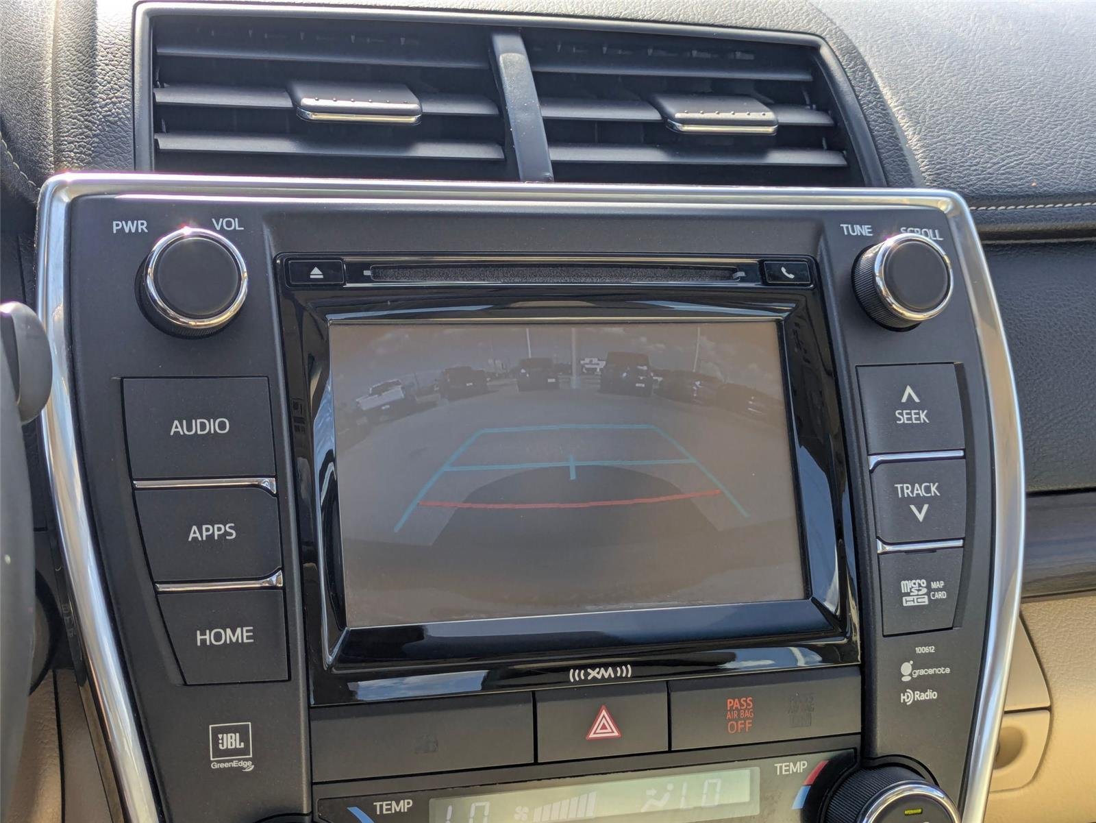 Used 2017 Creme Brulee Mica Toyota XLE image 21