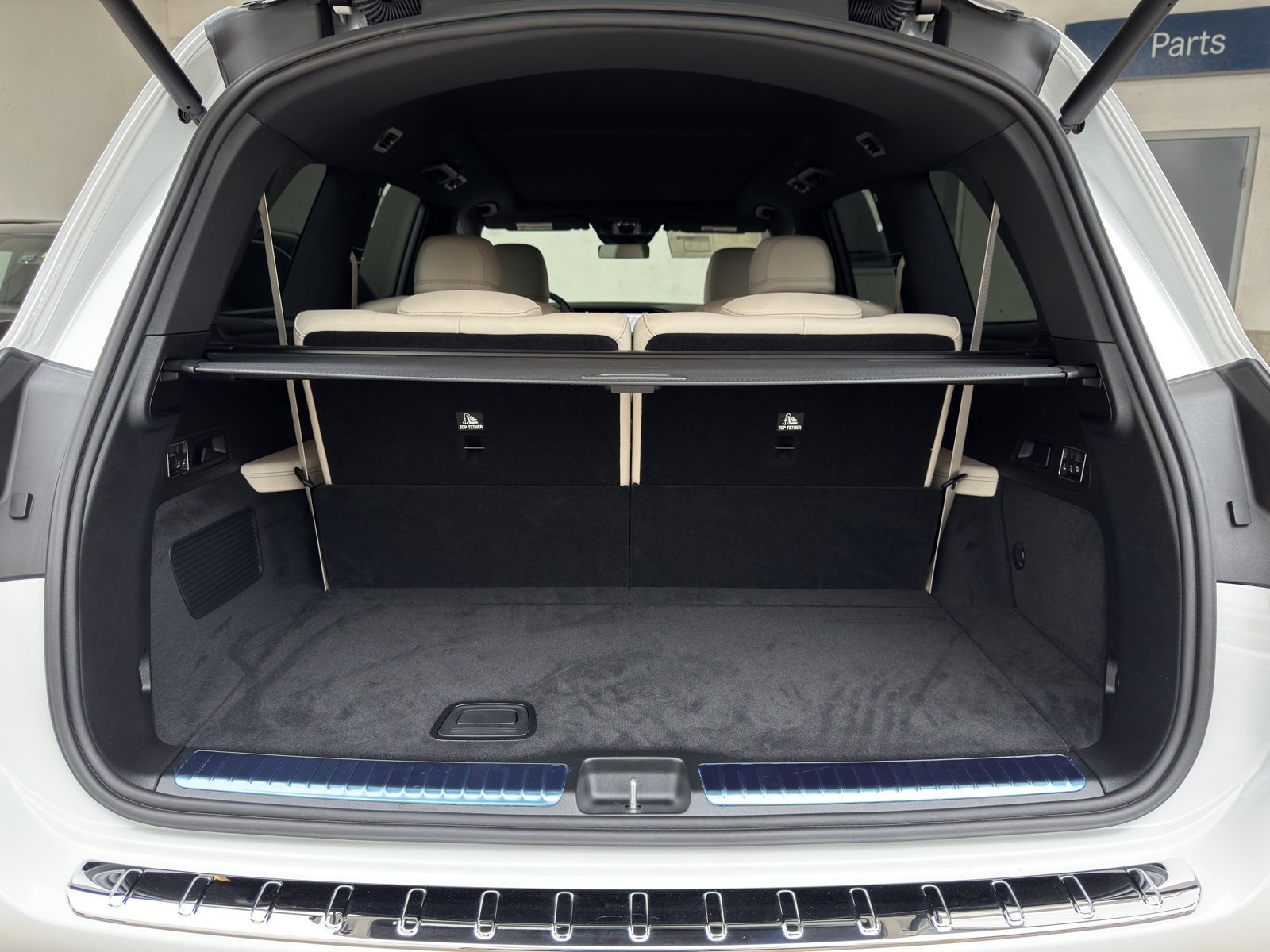 2025 Mercedes-Benz GLS Base - Photo 38